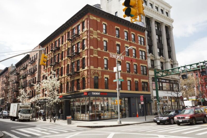 New York City: Lower East Side Food and History Walking Tour - Key Points