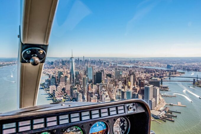 New York City: Manhattan Helicopter Tour - Booking and Cancellation