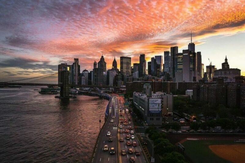 New York City: Night Skyline Bus Tour with Pizza Slice - Who Should Book This Tour?