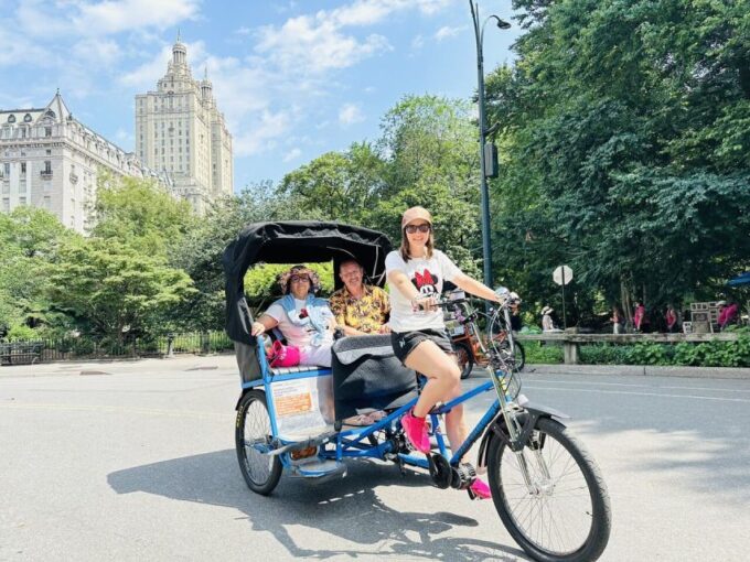 New York City: Private Central Park Pedicab Tour - Notable Sites and Photo Stops