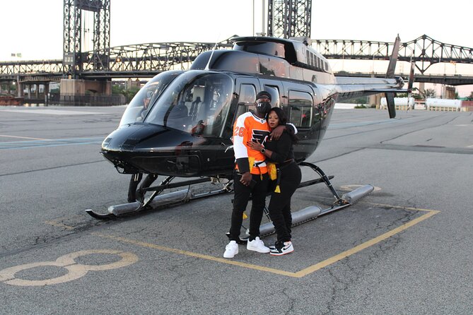 New York City Skyline Helicopter Tour From Kearny New Jersey - Weight Limit and Tour Size
