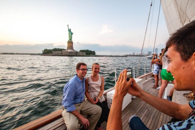 New York City: Sunset Sail Aboard a Schooner - Preparatory Information