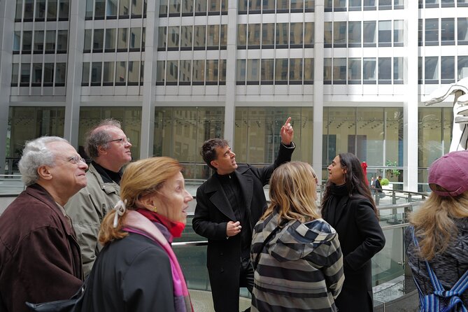 New York Financial District Art and Architecture Tour - Headsets and Group Size