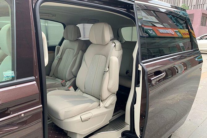 New York JFK Inter Airport Chauffeur Service JFK Airport Pick up. - Who Should Consider This Service?