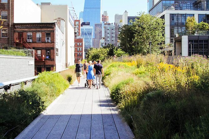 New York: Private Visit of Chelsea Neighborhood - Chelsea Market
