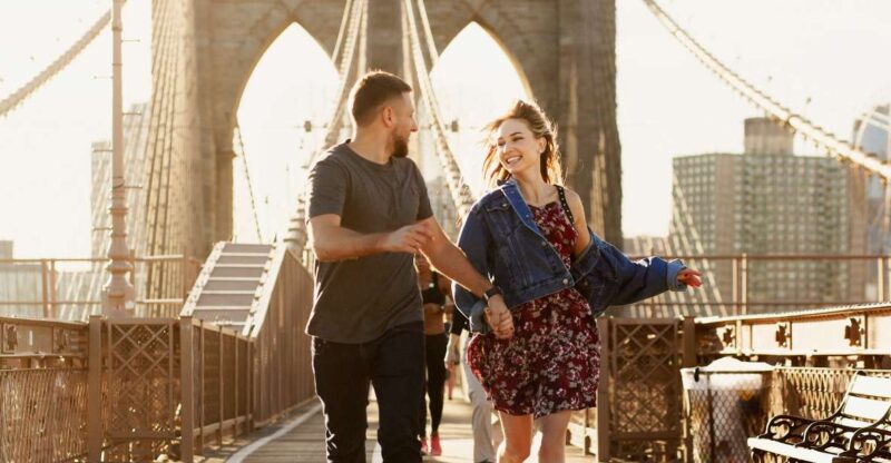 New York: Professional Photoshoot at Brooklyn Bridge - Highlights of the Experience