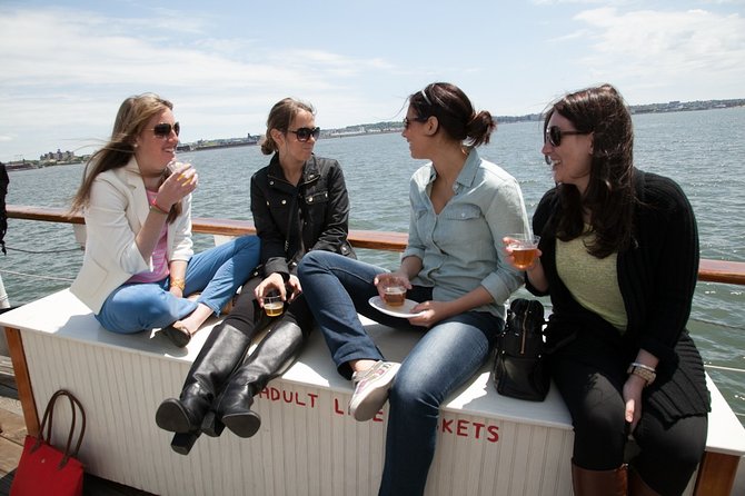 New York Sailboat Cruise With Wine and Cheese - Sampling Local Cheese Selections