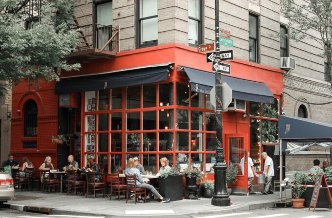 New York: the Secret Greenwich Village With a Local - Architectural Marvels and Local Gossip
