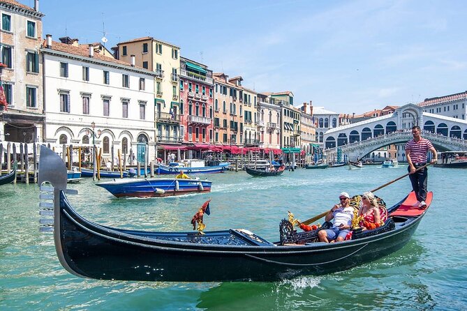 New York to Europe Private Tour Vienna Munich Paris Milan Venezia - Included Amenities