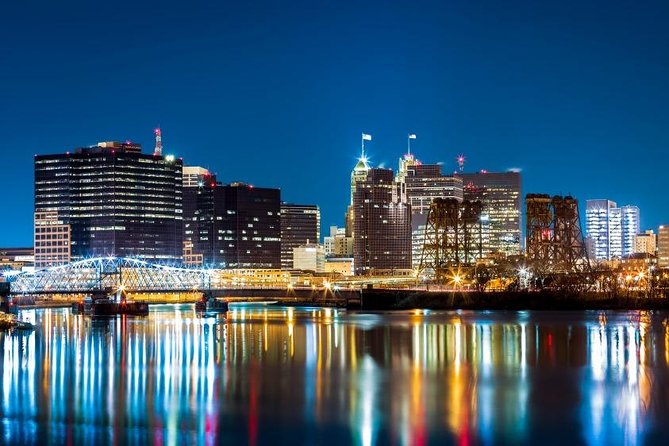 Newark App-Led Scavenger Hunt: A Destination Itself! - Key Points