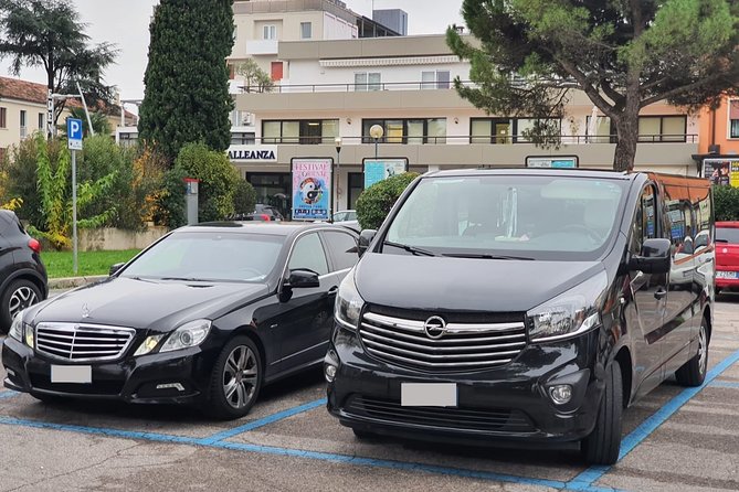Newark International Airport (EWR) to Philadelphia - Arrival Private Transfer - Accessibility and Additional Info