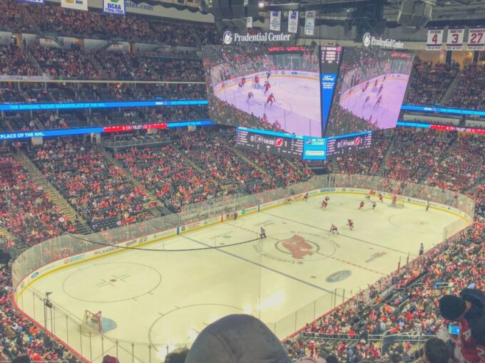 Newark: New Jersey Devils Ice Hockey Game Ticket - Ticket Delivery