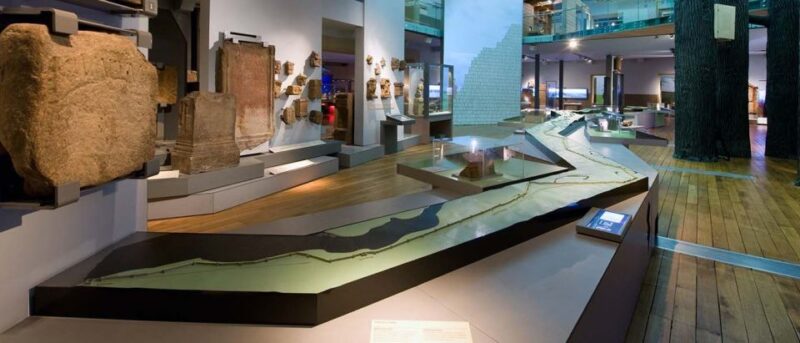 Newcastle: Hadrians Wall and Roman Fort Half-Day Tour - Roman Way of Life