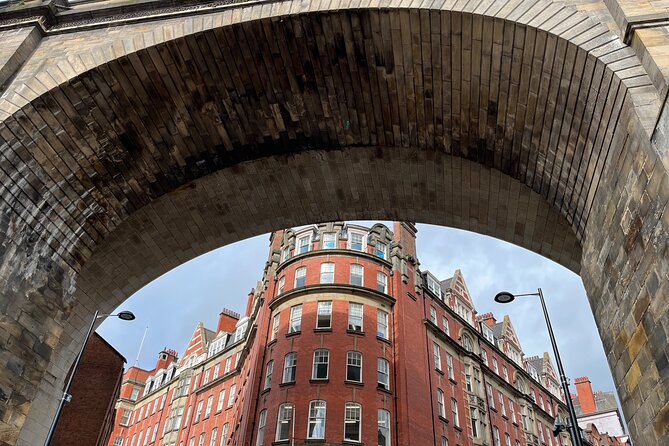 Newcastle Quayside Pub Tour - Worth The Stay