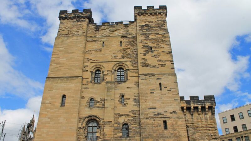 Newcastle: Smartphone Treasure Hunt Style Heritage Walks - Key Points