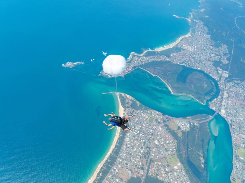 Newcastle: Tandem Beach Skydive With Optional Transfers - Stunning Views During Freefall and Descent