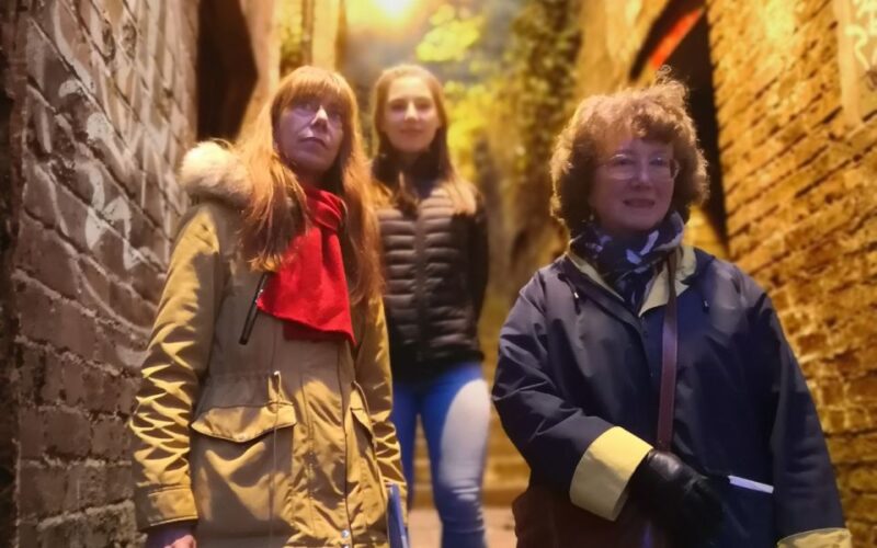 Newcastle: True Crime Guided Tour - Discovering Bigg Market and Castle Keep