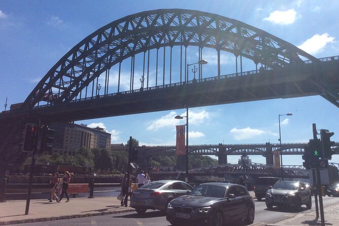 Newcastle Upon Tyne Day Walking Tour (Toon Tours!!) - Exploring Newcastles History