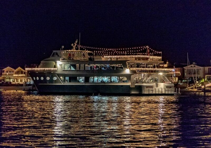 Newport Beach: Christmas Eve Buffet Brunch or Dinner Cruise - Dinner Menu