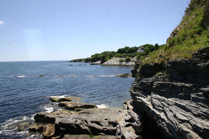 Newport Cliff Walk: A Self-Guided Audio Tour - Key Points