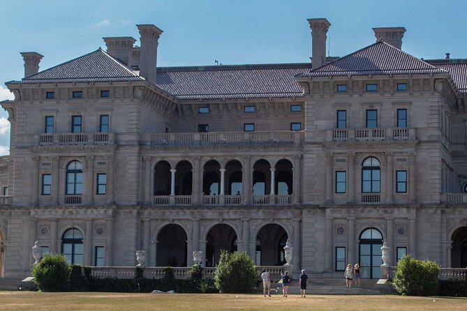 Newport Cliff Walk: A Self-Guided Audio Tour - Navigating the Tour