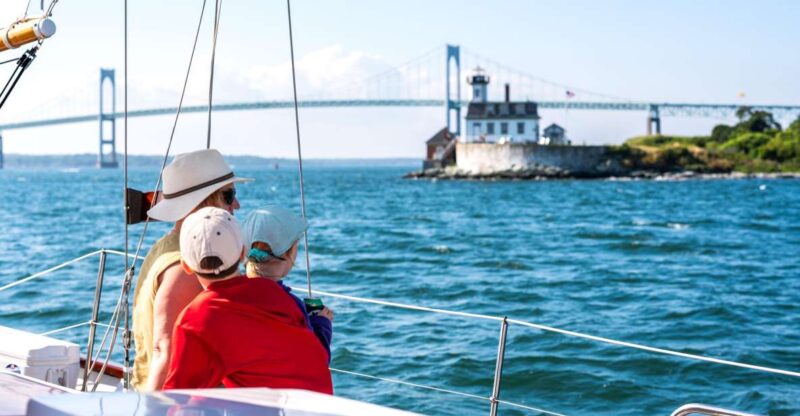 Newport: Day Sailing and Sightseeing Boat Tour on a Schooner - Onboard Amenities