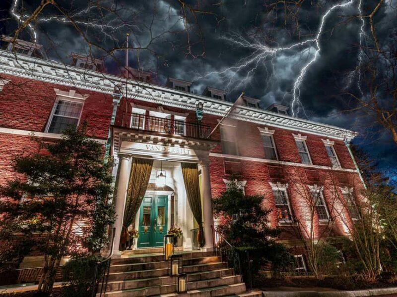 Newport Ghosts: Seaside Hauntings and Hags Tour - Why It Stands Out