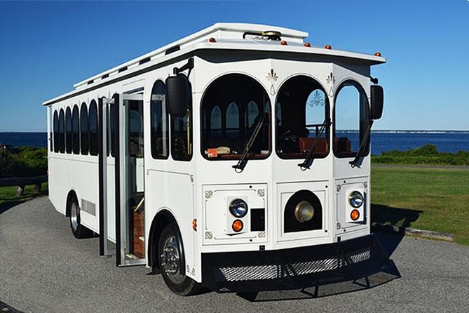 Newport Gilded Age Mansions Trolley Tour With Breakers Admission - Just The Basics