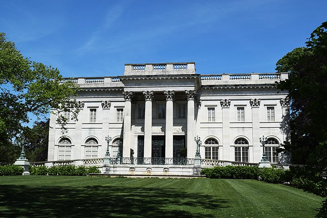 Newport Gilded Age Mansions Trolley Tour With Breakers Admission - Whats Included
