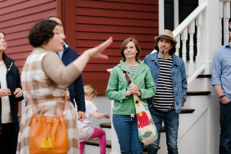 Newport: Golden to Gilded Age Guided Walking Tour - Key Points