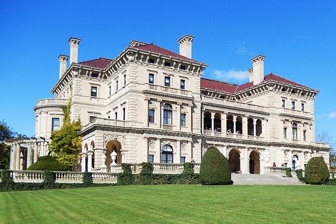 Newport RI Mansions Scenic Trolley Tour (Ages 5+ Only) - Departure and Accessibility