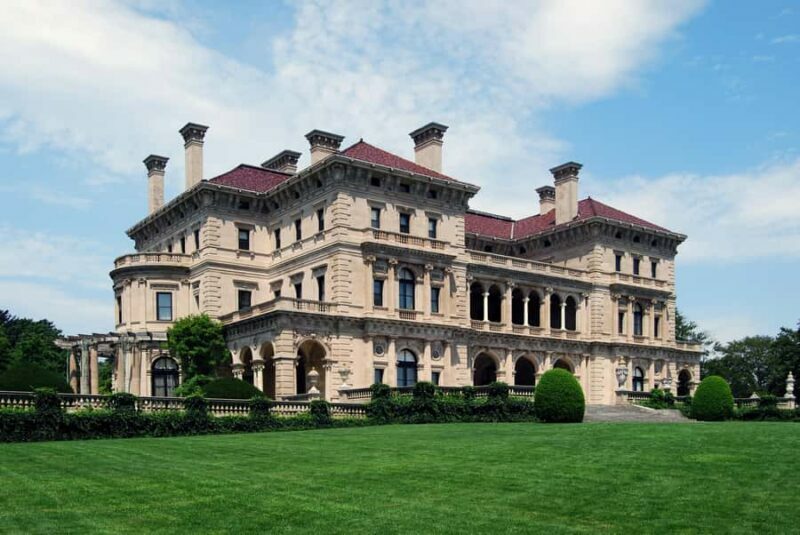 Newport, RI: Newport Mansions Ticket - 1 or 2 Mansions - An In-Depth Look at the Newport Mansions Tour