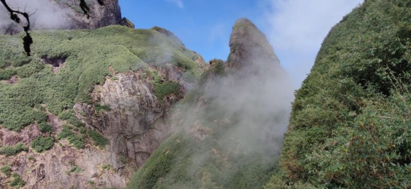 Ngu Chi Son Mountain Hiking - Hiking to the Campsite