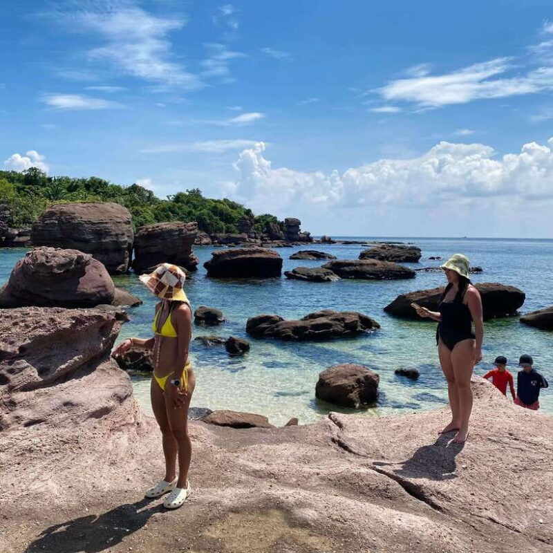 Nha Trang 4 Island Tour: Bai Tranh, Con Se Tre, Aquarium - Itinerary and Activities
