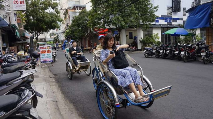 Nha Trang After Dark by Cyclo (Pedicab) - Bia Hoi and Local Vibes