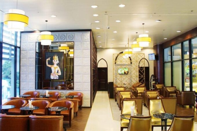 Nha Trang: Cam Ranh International Airport Business Lounge - Contact Information and Support