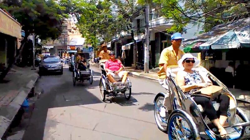 Nha Trang: Day Cruise or Sunset Dinner Cruise on the Sea - Sunset Cocktail and Dinner