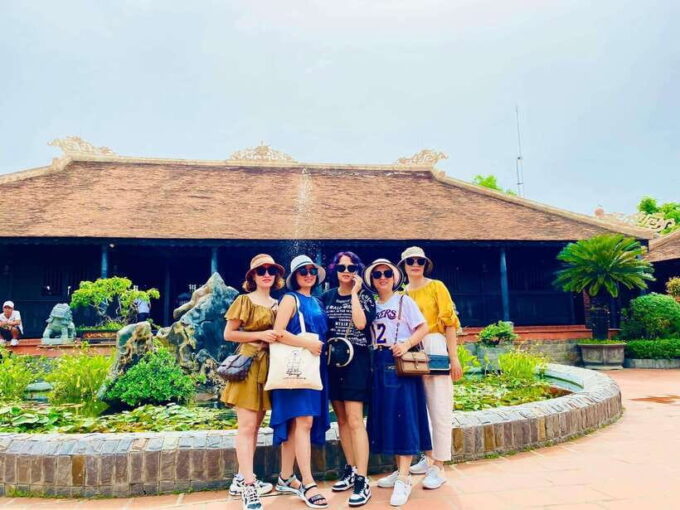 Nha Trang Full-Day City Sightseeing Group Tour With Lunch - Lunch at a Local Restaurant