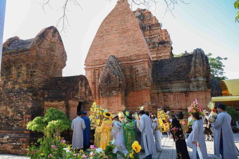 Nha Trang: Half-Day City Tour- Daily Tour - Exclusions and Additional Charges