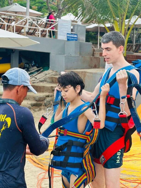 Nha Trang: Hon Mun Island Marine Park Snorkeling & Mud Bath - Lunch at a Floating Restaurant