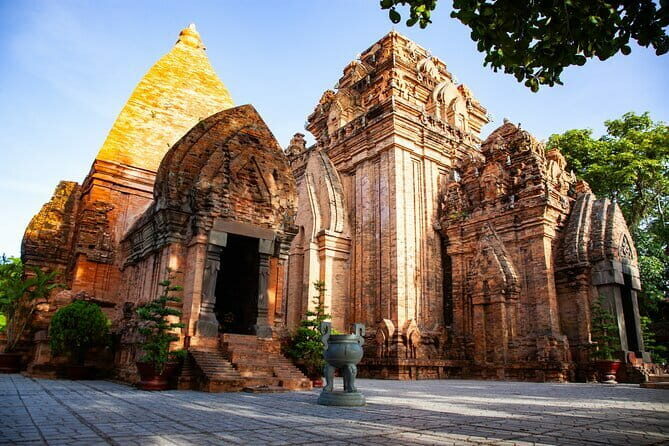 Nha Trang Premium City Tour with Traditional Lunch - The Itinerary Breakdown
