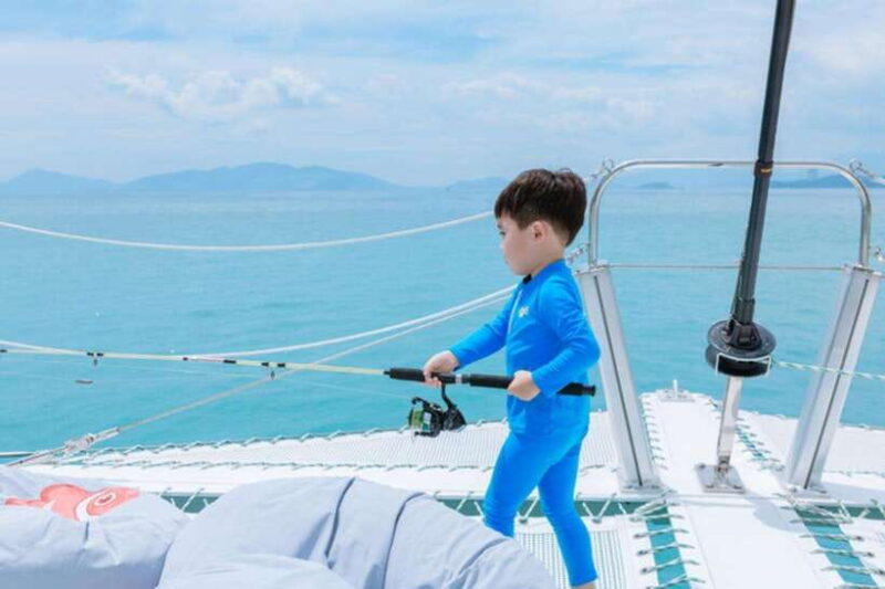 Nha Trang: Sunset Catamaran Yacht Tour - Key Points