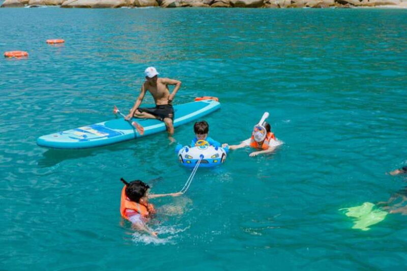 Nha Trang: Sunset Catamaran Yacht Tour - Onboard Experience