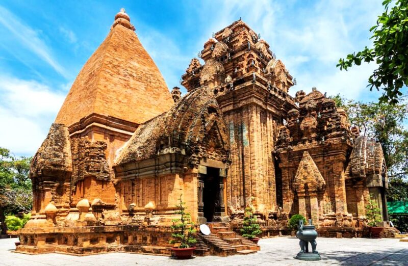Nha Trang: Top Sights Must-Visit City Tour - Christ the King Cathedral
