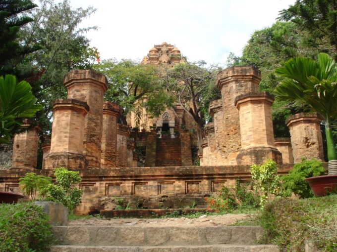 Nha Trang: Top Sights Must-Visit City Tour - Po Nagar Cham Temple