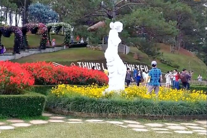 Nha Trang: Top Sites Must Visit on a Da Lat City Trip - Relaxing at Tuyen Lam Lake