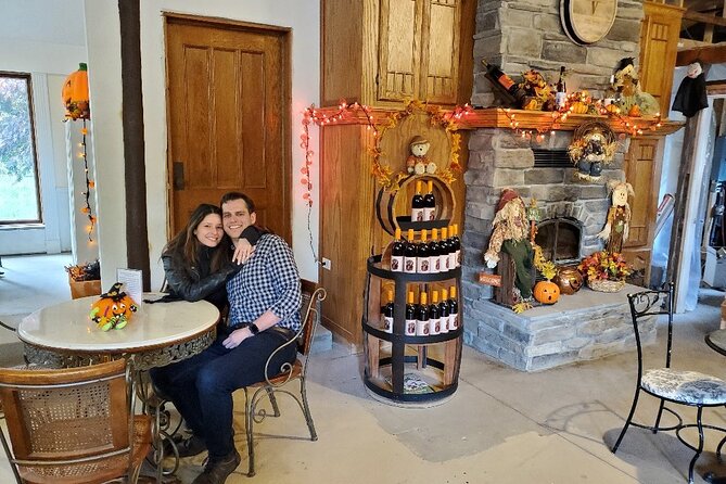 Niagara All American All Inclusive Boutique Wine Tour - Meeting and Pickup