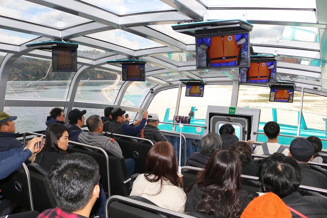 Niagara CANADA, Domed (Dry) Jet Boat Tour - Capturing Memories
