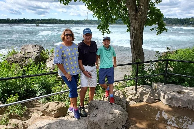 Niagara Falls All-American Botique Tour (Small Group Max 6) - Hotel and Airport Pickup
