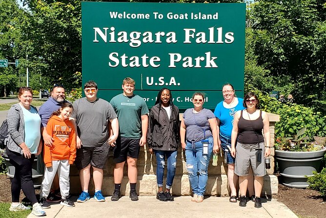 Niagara Falls All-American Botique Tour (Small Group Max 6) - Knowledgeable and Personable Guide